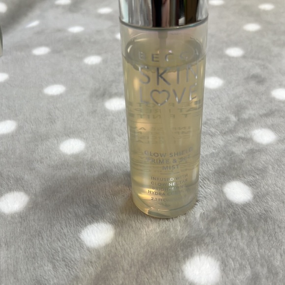 Becca Glow Shield Prime & Set Mist - Picture 2 of 5